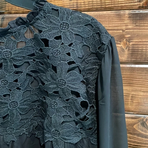 Torrid Cute Top - Picture 11 of 13